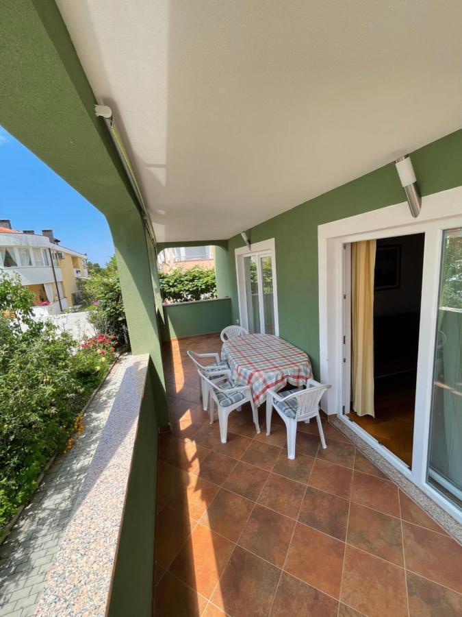 Zajim Apartment Umago Exterior foto