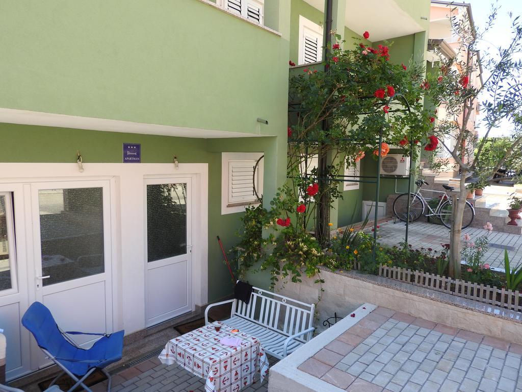 Zajim Apartment Umago Exterior foto